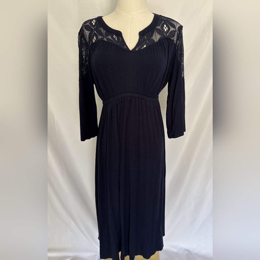 Isabel Maternity by Ingrid & Isabel Navy Blue Lace Midi Dress Size Small
